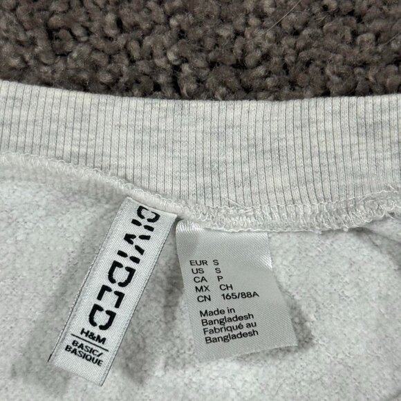 H&M Women's Grey Sweatshirt - Picture 3 of 3